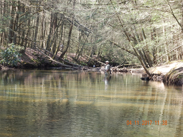 DSCN1884.jpg - Here's Gary fishing one of the harder hit holes in the Delayed Harvest area of Clarks.                               