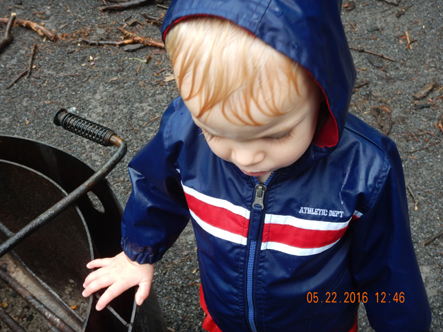 DSCN1296.jpg -                             Cold and soaked to the skin but who cares when you're having fun.   