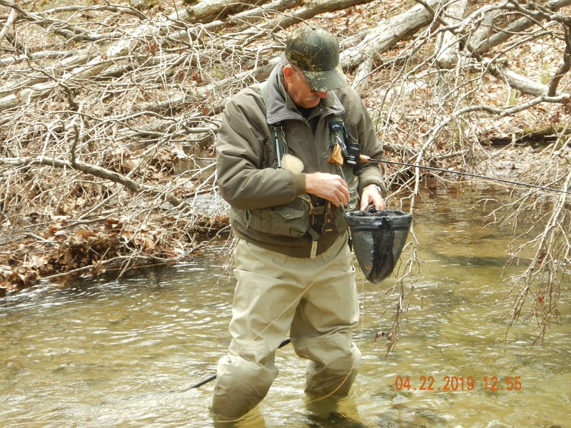 $FowlersHollowStatePark107$.jpg - Ed with one in the net.
