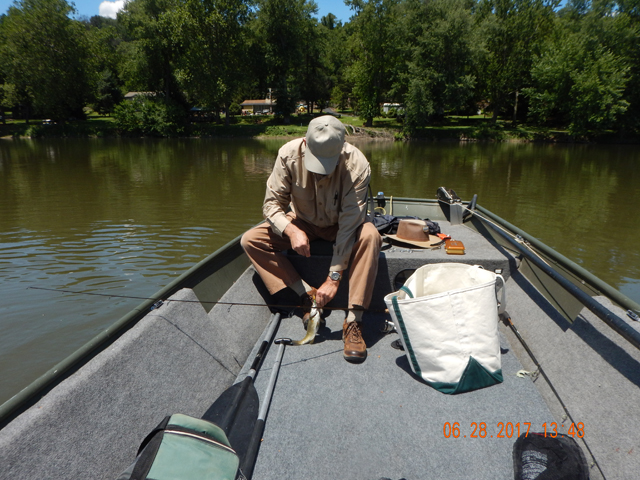 DSCN2183.jpg -                  Get the hook out and get the fish back in the water.              