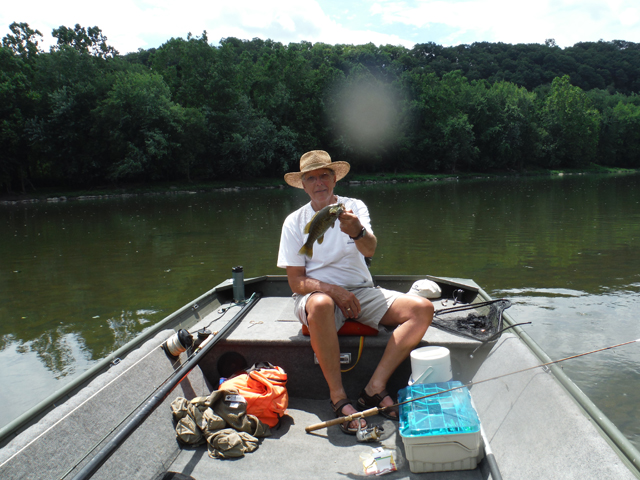 DSCF9476.jpg - But, alas, a nice fish but hardly one for a net.