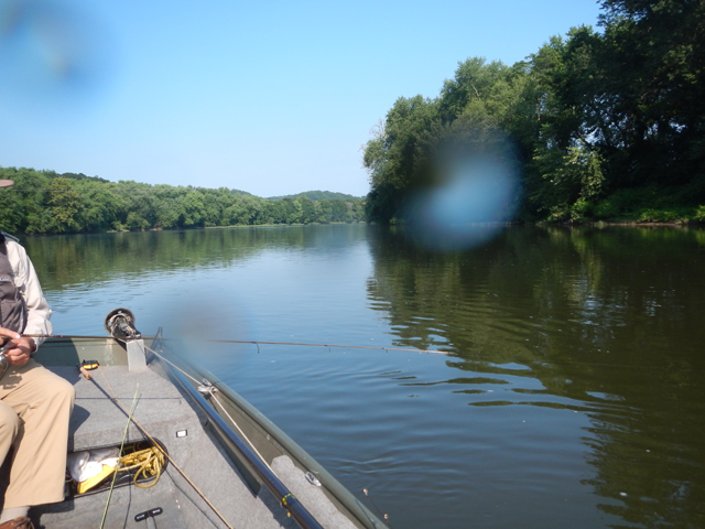 DSCN0378.jpg -                           River is in good shape     