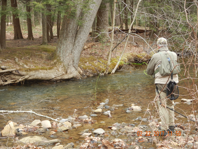 DSCN1873.jpg -                        Well, there should have been a fish in this run.  But, both Ed and I tried an alas, no fish.        