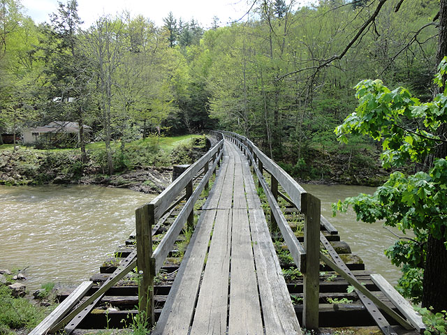 DSC00717.jpg -                                Walking bridge to Poe Paddy Mountain