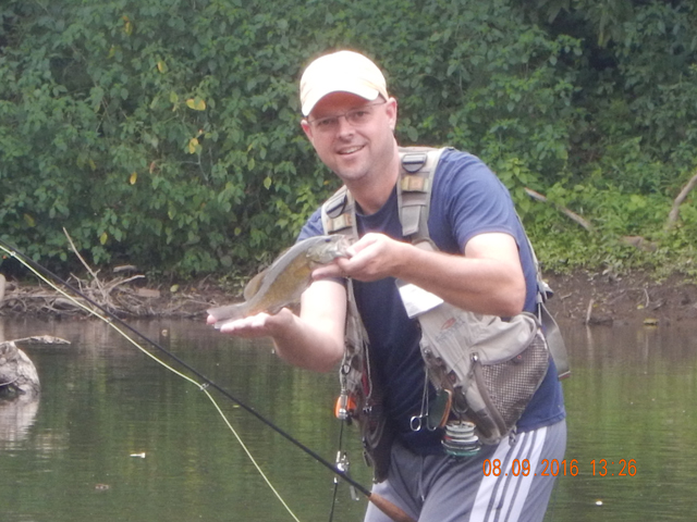 DSCN1607.jpg -                                Sure enough, not really big but a very nice fish anyway.
